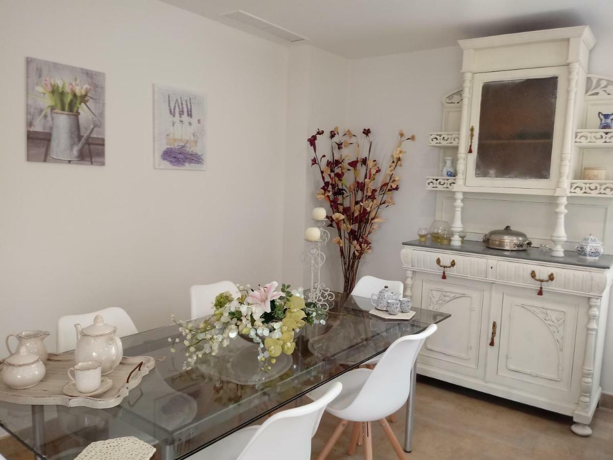 Apartamento Ade Apartment Ел Кампело Екстериор снимка